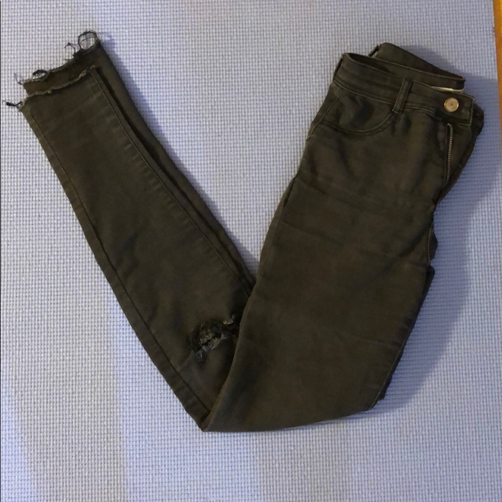 Zara black jeans with knee rips